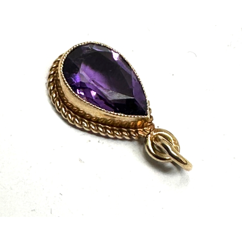 161 - 9ct gold amethyst pendant