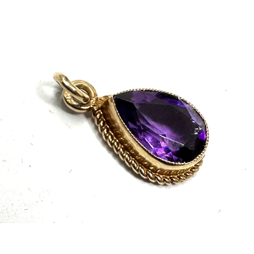 161 - 9ct gold amethyst pendant