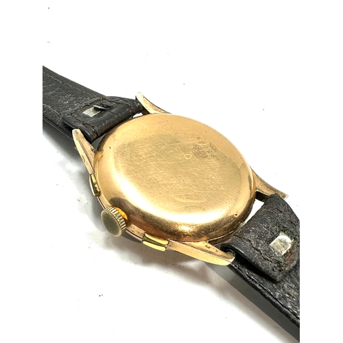 431 - vintage 18ct gold chronograph jolus gents wristwatch the watch is ticking  centre second hand in wor... 