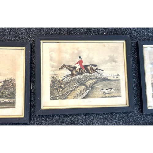 21 - 5 Framed hunting scene prints, largest measures approximately Width 21 inches, Height 17 inches