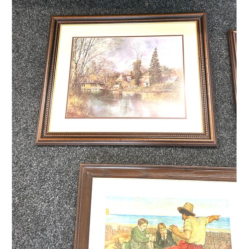 40 - Selection of 6 framed prints, various scenes, largest frame measures approximately Width 28 inches, ... 