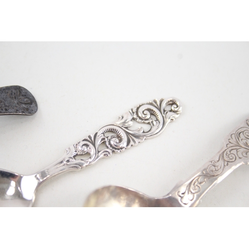 25 - 63 x .830 & .925 sterling caddy spoons inc georgian, victorian, norway etc