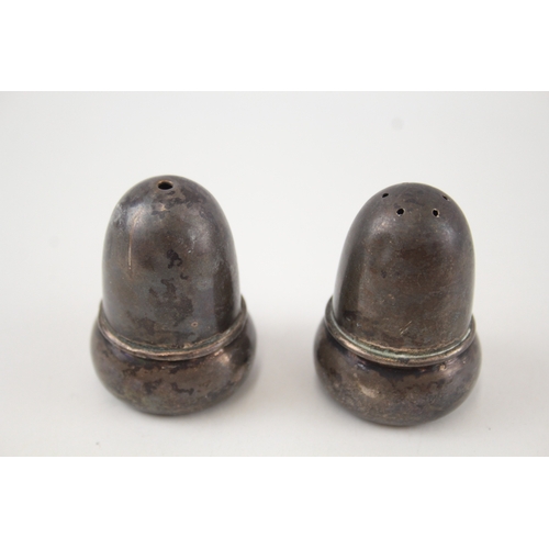 37 - 2 x .925 sterling acorn shaped novelty souvenir salt & pepper cellars