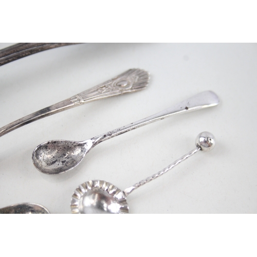 52 - 8 x .925 sterling condiment spoons inc georgian