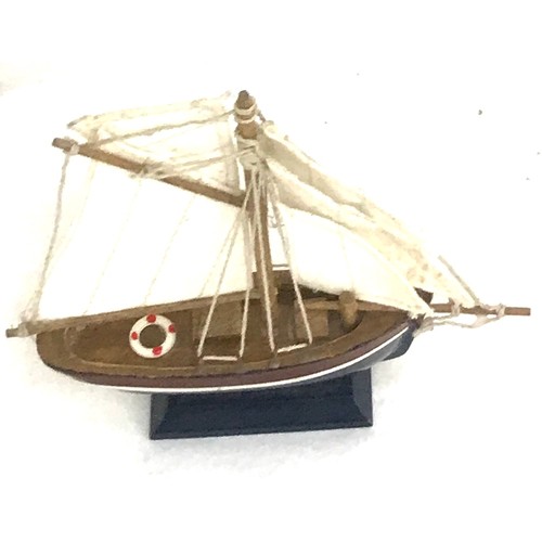 45 - Selection of assorted boat figures