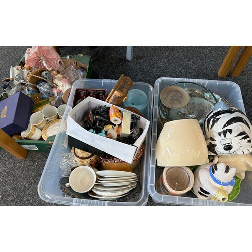 286 - Large selection of miscellaneous to include pottery, toys etc