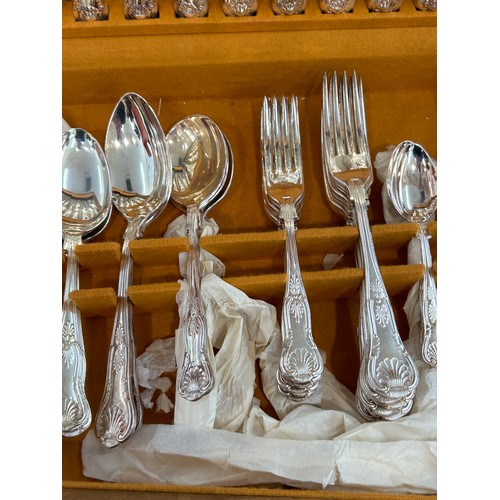 272 - Canteen of silver plated cutlery