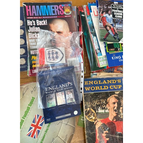 238 - One box of assorted football ephemera including World Cup magazines, foot ball LP/EP records, coin s... 