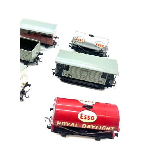 229 - Selection of 10 Hornby Dublo OO gauge wagons to include High Sided wagon D2, Wagon A Bestiaux, 2 x D... 