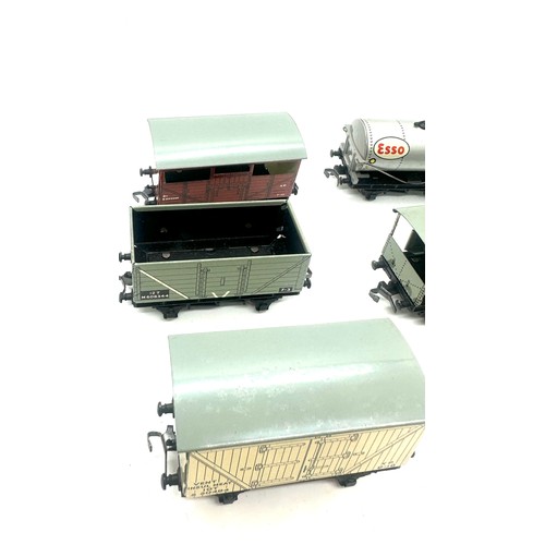 229 - Selection of 10 Hornby Dublo OO gauge wagons to include High Sided wagon D2, Wagon A Bestiaux, 2 x D... 