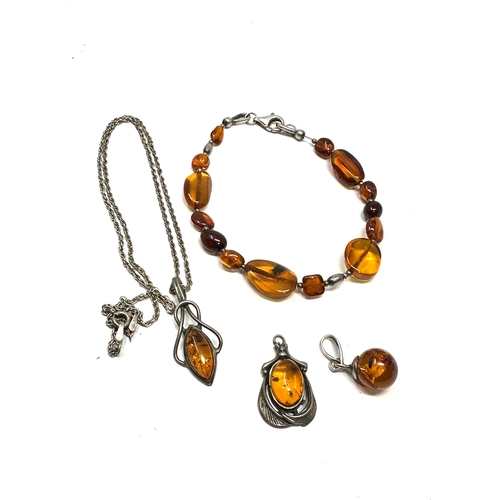 212 - selection of silver & amber jewellery