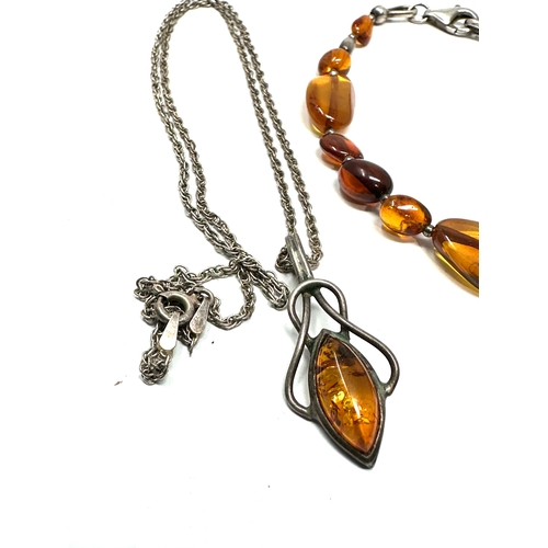 212 - selection of silver & amber jewellery