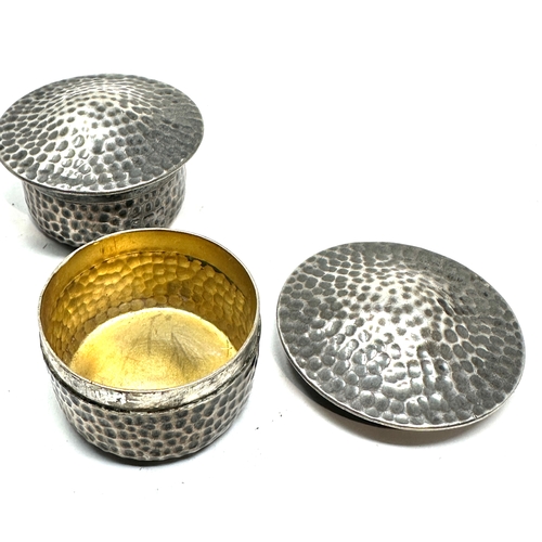 14 - pair of antique silver pill boxes each measure approx 3.5 cm dia