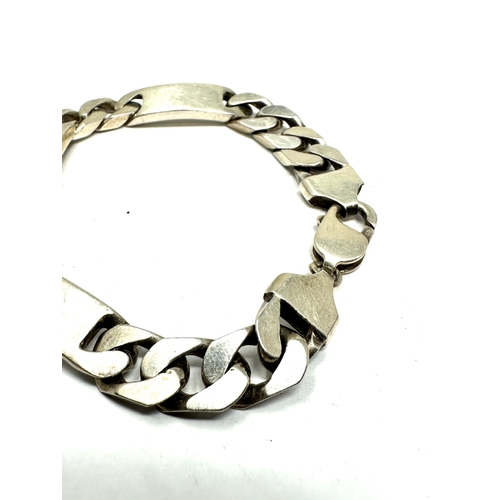 257 - Vintage chunky silver curb link bracelet weight 53g