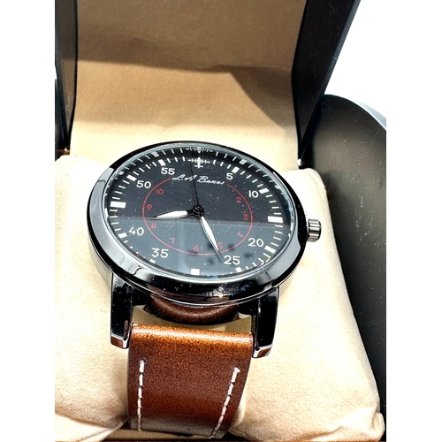 424 - Boxed LA.Banus gents wristwatch the watch is ticking as new condition