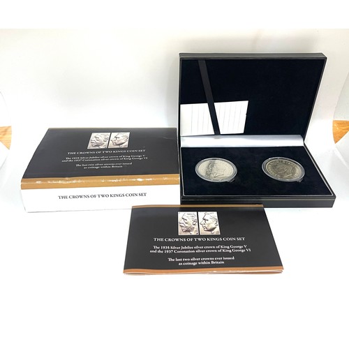 500 - Two silver Crowns of two kings coin set with COA