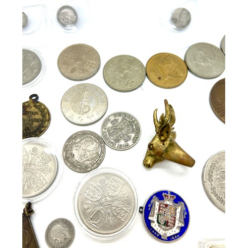 550 - Selection of assorted vintage and later coins, medals, brass deer ring etc