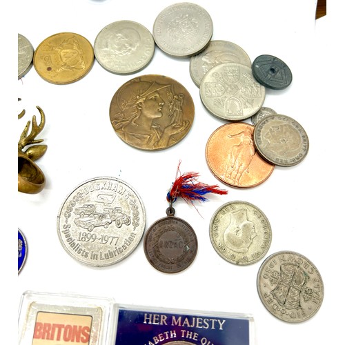 550 - Selection of assorted vintage and later coins, medals, brass deer ring etc