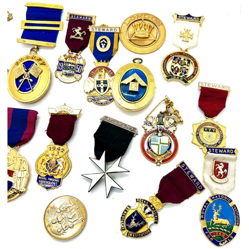 548 - Selection of Masonic medals, badges etc