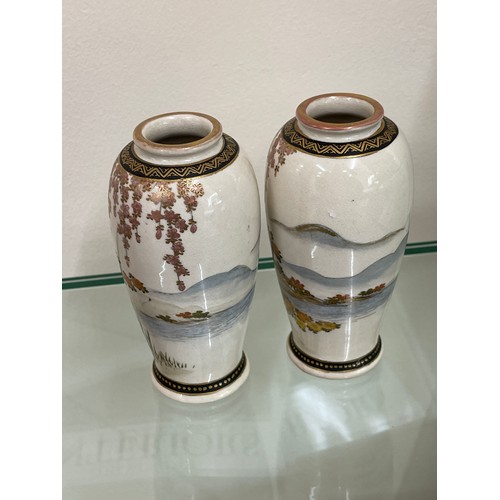 587 - Pair of antique Satsuma Japanese vases signatures to base