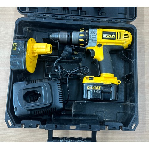 234 - Dewalt DC935 14.4v drill, batteries hold charge, working order