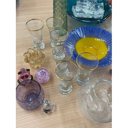 206 - Selection of glassware includes vases etc