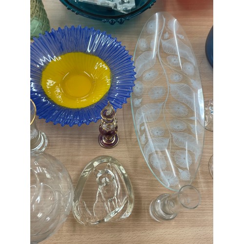 206 - Selection of glassware includes vases etc