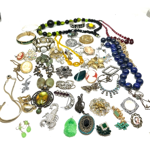 333 - selection of costume jewellery weight 1.1k