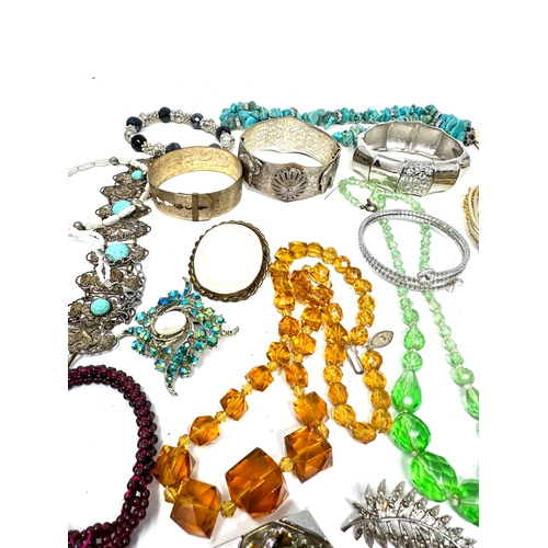 334 - selection of costume jewellery weight 900g