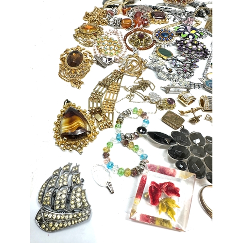 336 - selection of costume jewellery weight 900g