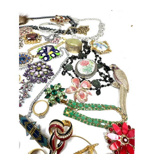 336 - selection of costume jewellery weight 900g