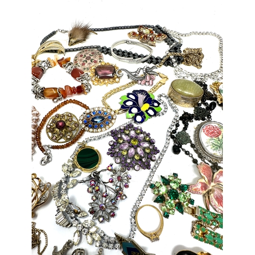 336 - selection of costume jewellery weight 900g