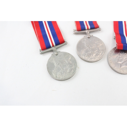 378 - WW2 War Medals & Ribbons x 10