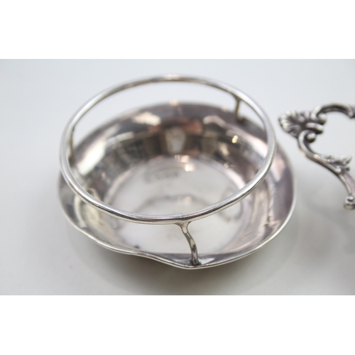 41 - .925 sterling tea strainer