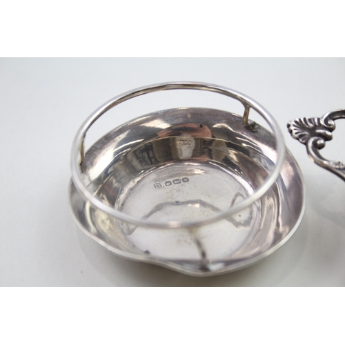 41 - .925 sterling tea strainer