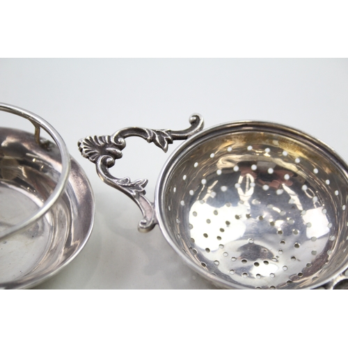 41 - .925 sterling tea strainer