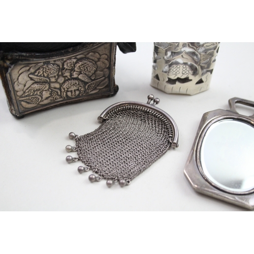 76 - 6 x .925 sterling silver ladies vanity inc chainmail purse, scent bottle etc