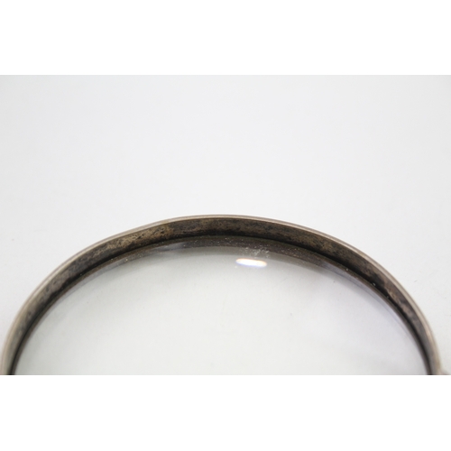 82 - .925 sterling handled magnifying glass