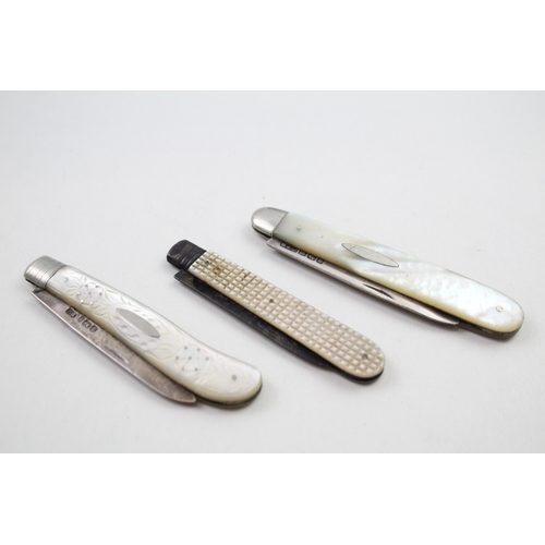 83 - 3 x .925 sterling mop fruit knives