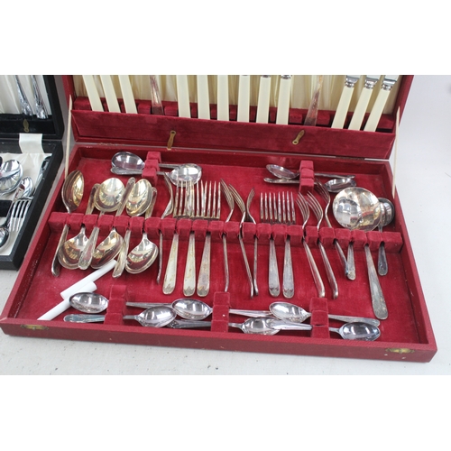 2 - Cutlery Sets Viners 24 Piece / Webber & Hill 45 Piece x2 5432g