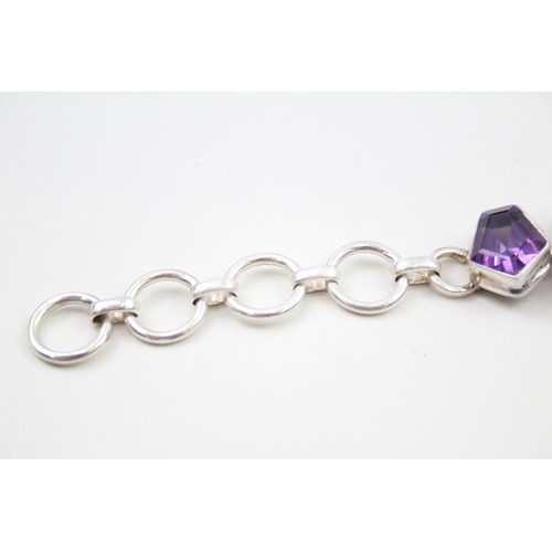 284 - A collection of silver amethyst set jewellery (53g)