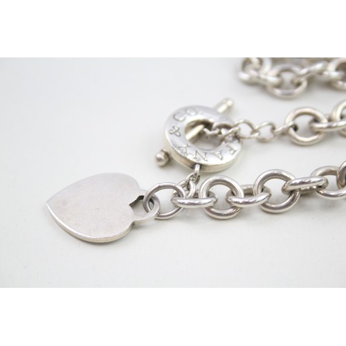 327 - A silver necklace by Tiffany and Co (76g)