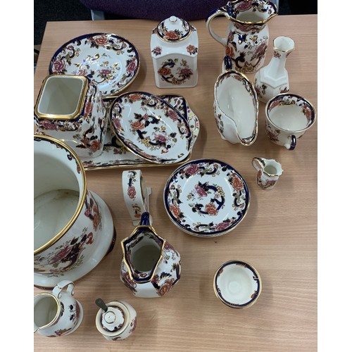 192 - Selection of Masons ware to include jugs, plates, vase etc