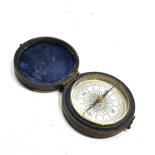 457 - Antique leather cased compass case measures approx 4cm dia