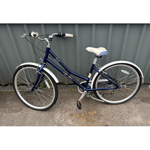 100C - Pendleton ladies bike