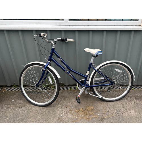 100C - Pendleton ladies bike