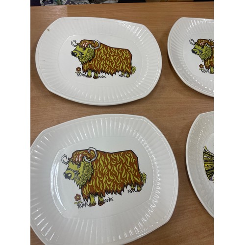 94 - Selection of 4 Beefeater Plates