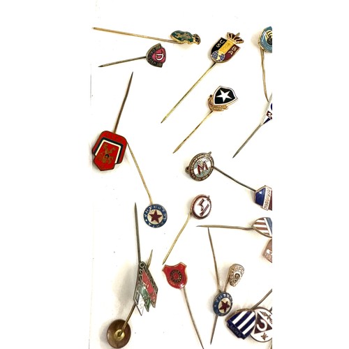 549 - Selection of assorted tie pins includes enamel etc