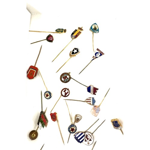 549 - Selection of assorted tie pins includes enamel etc