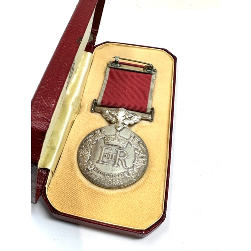 346 - Boxed ER.11 British Empire medal to Frederick reubert